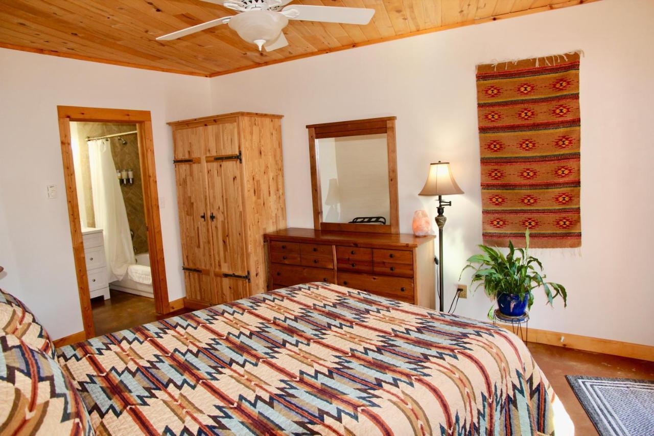 Red Moon Lodge โมอาบ ภายนอก รูปภาพ